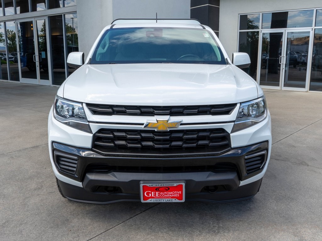2022 Chevrolet Colorado LT photo 2