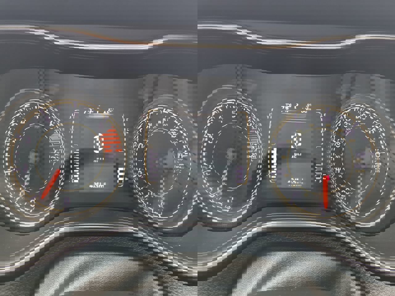2021 Jeep Cherokee Altitude photo 25