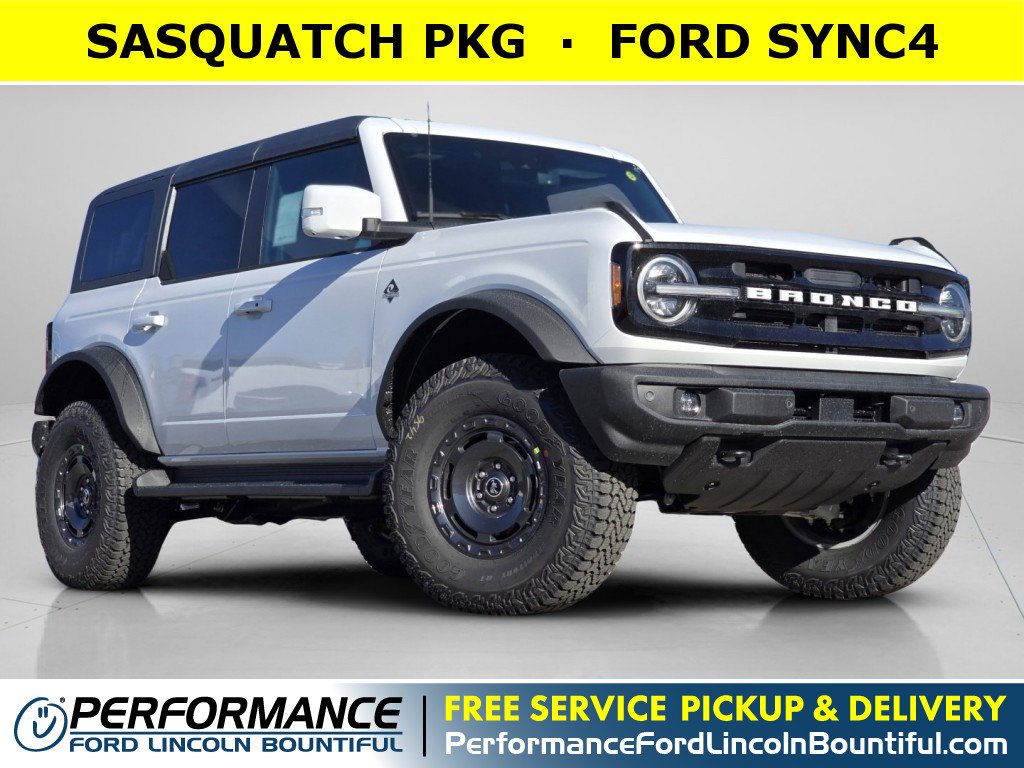2025 Ford Bronco 4-Door Outer Banks's photo