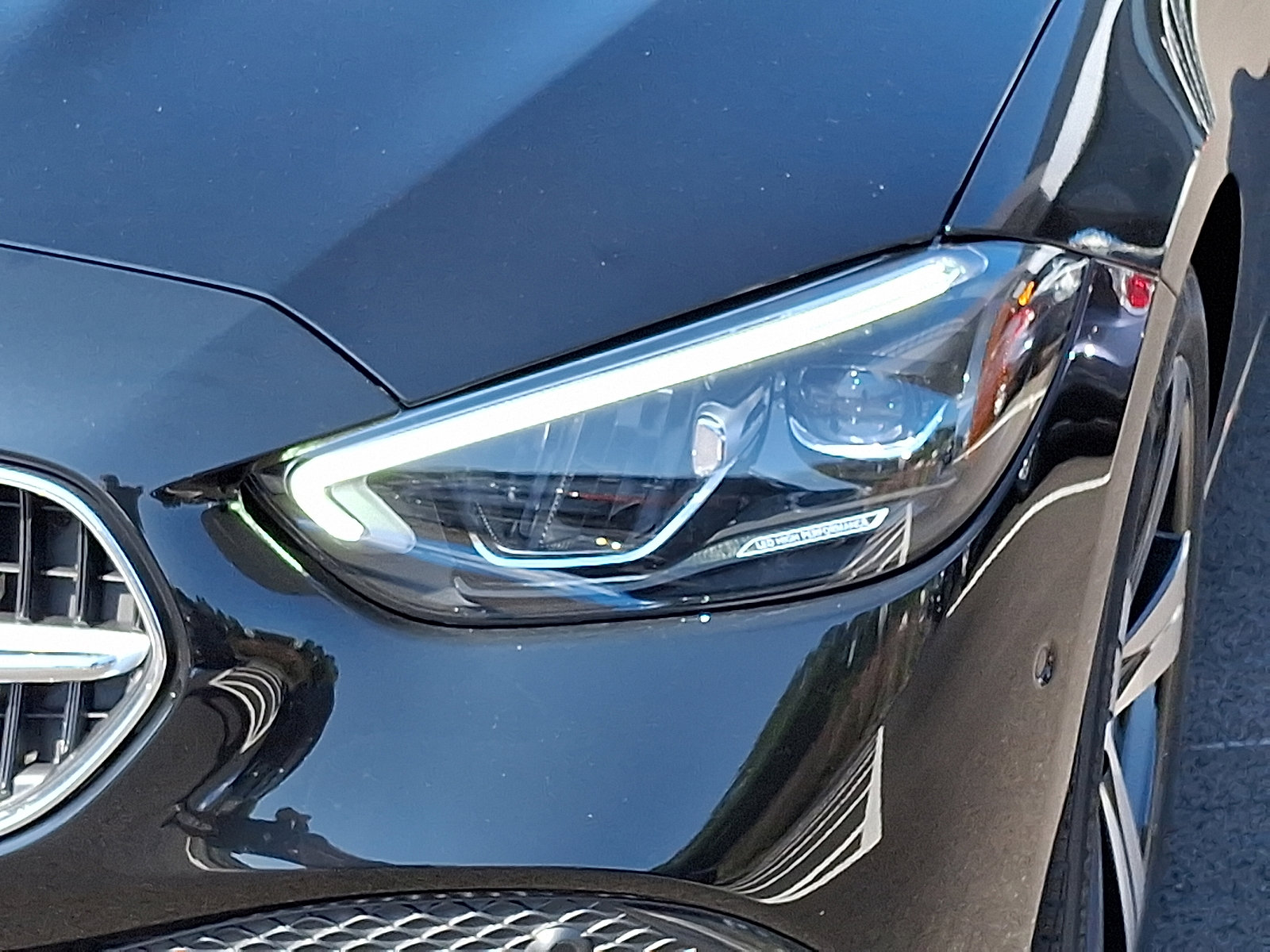 2025 Mercedes Benz C 300 4MATIC Sedan photo 9