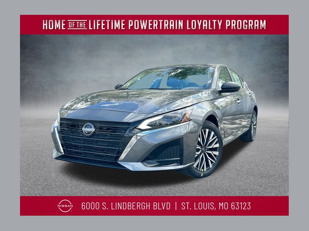 2025 Nissan Altima SV