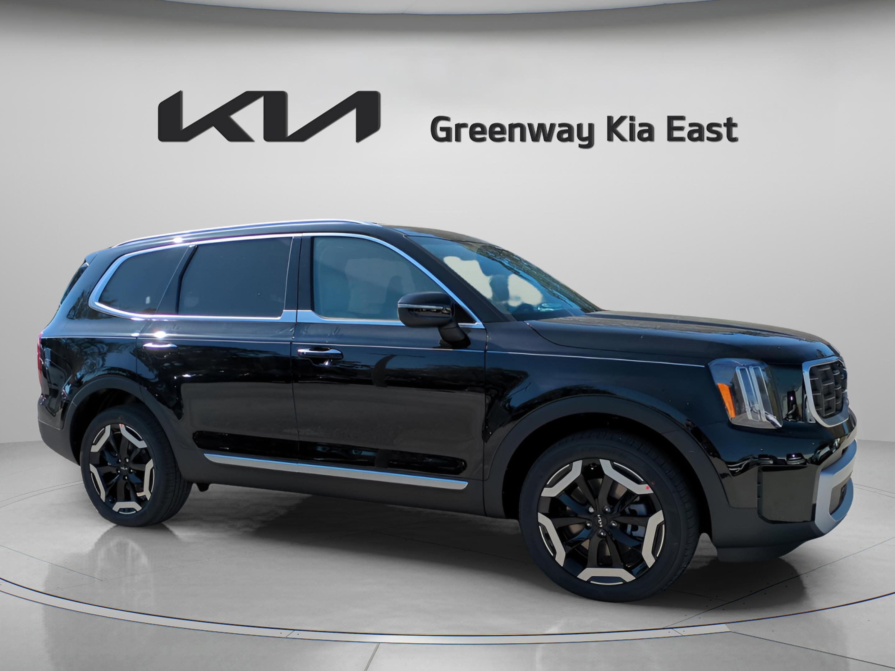 2025 Kia Telluride S's photo