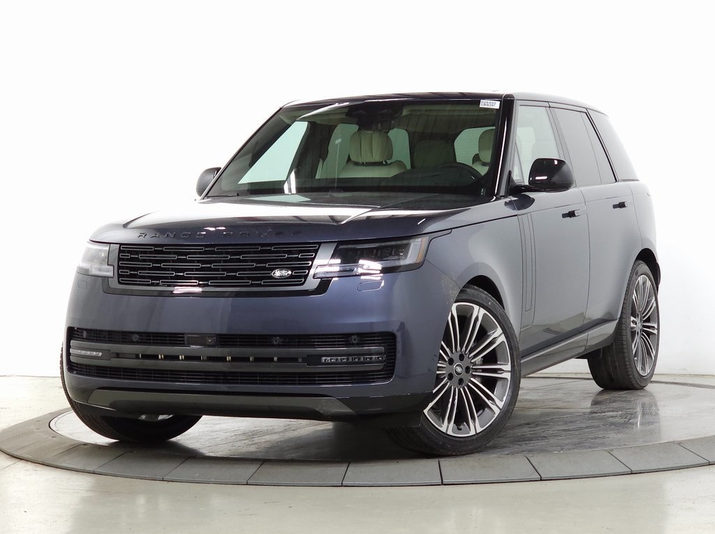 2025 Land Rover Range Rover SE's photo