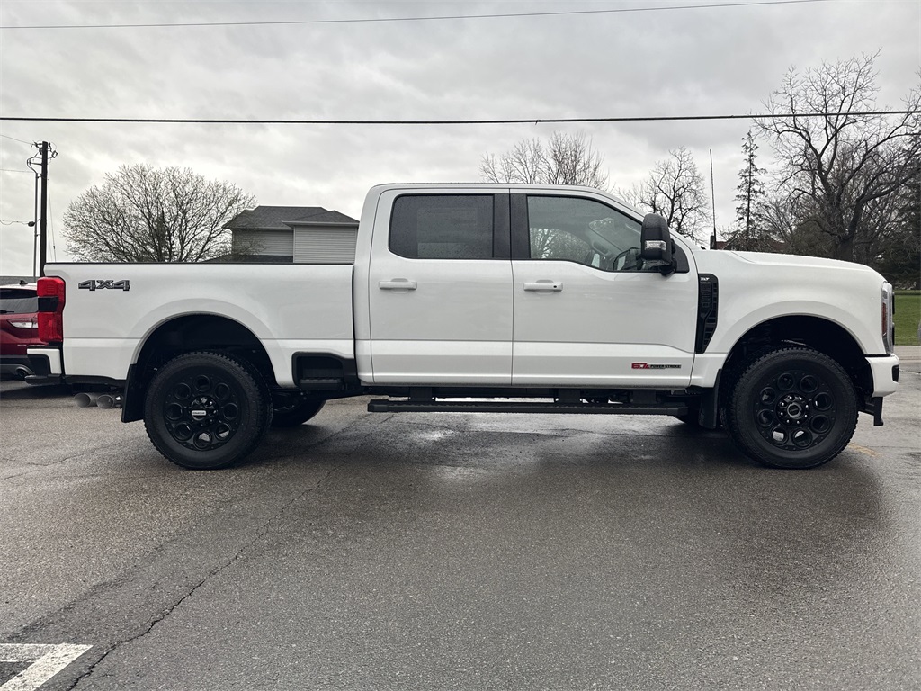 2025 Ford F-250 XLT photo 4