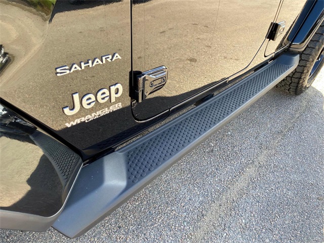 2020 Jeep Wrangler Unlimited Sahara photo 10