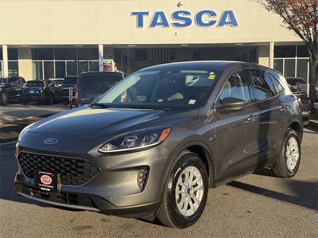 2022 Ford Escape SE's photo