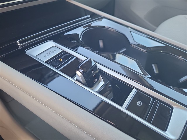 2025 Volkswagen Atlas SE photo 20
