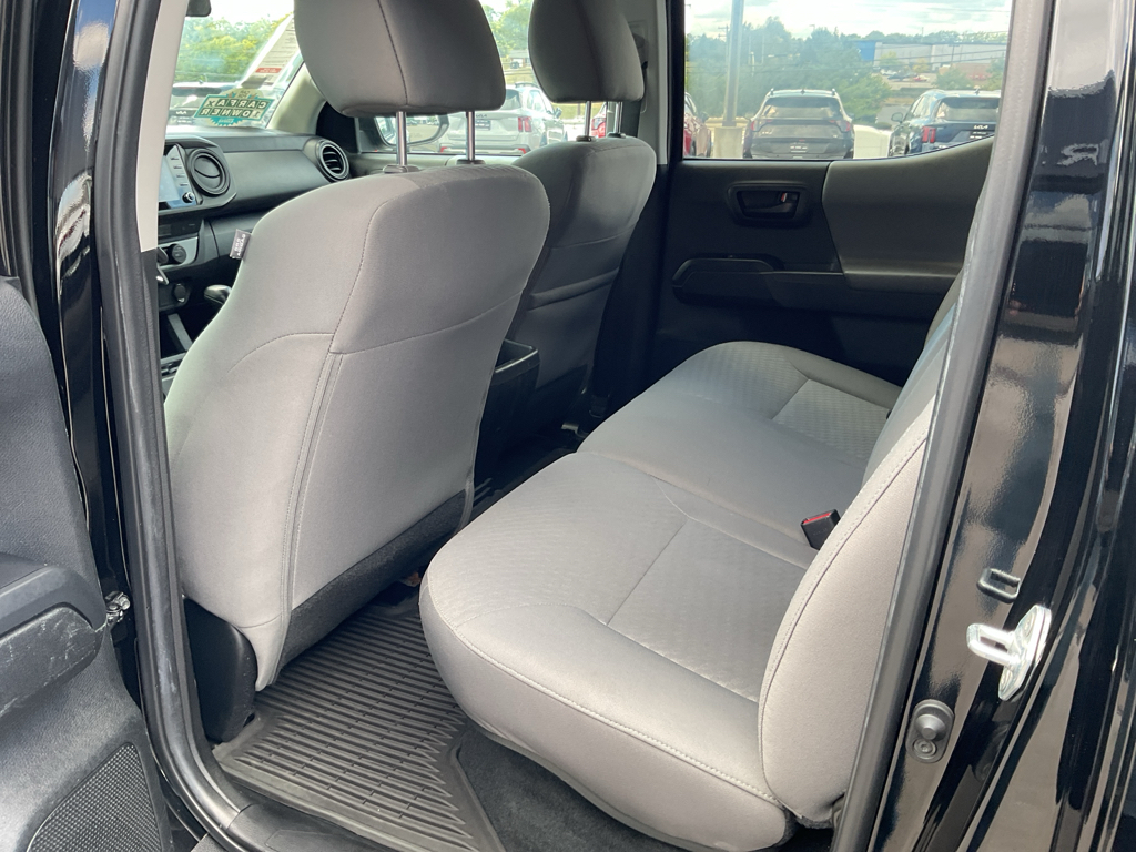 2023 Toyota Tacoma SR 4x4 photo 12