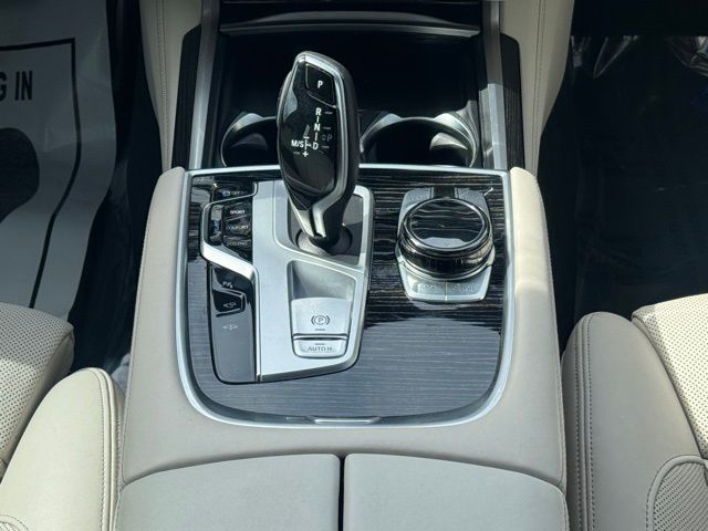 2022 Bmw 750Li photo 18