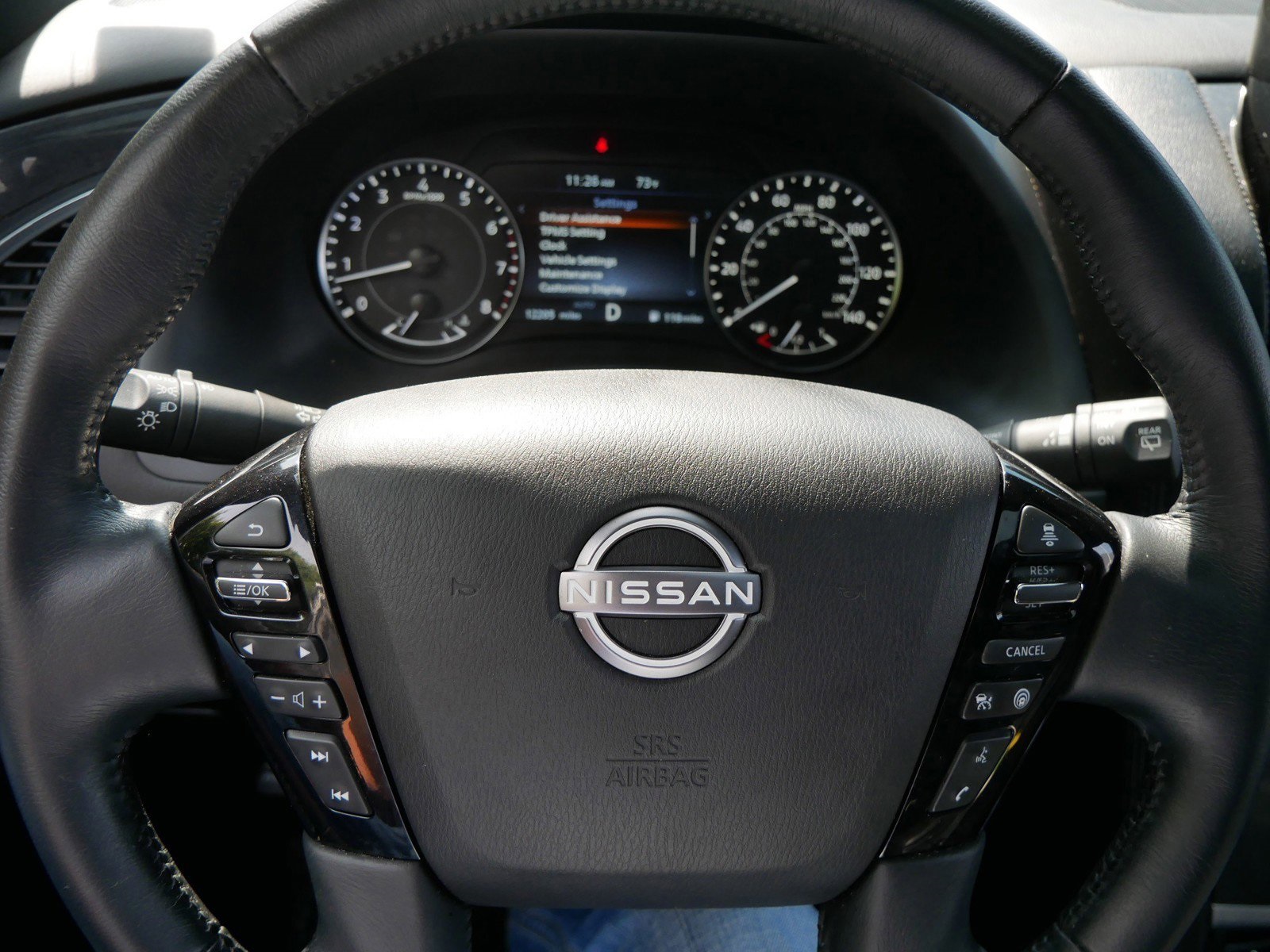 2024 Nissan Armada SL photo 25
