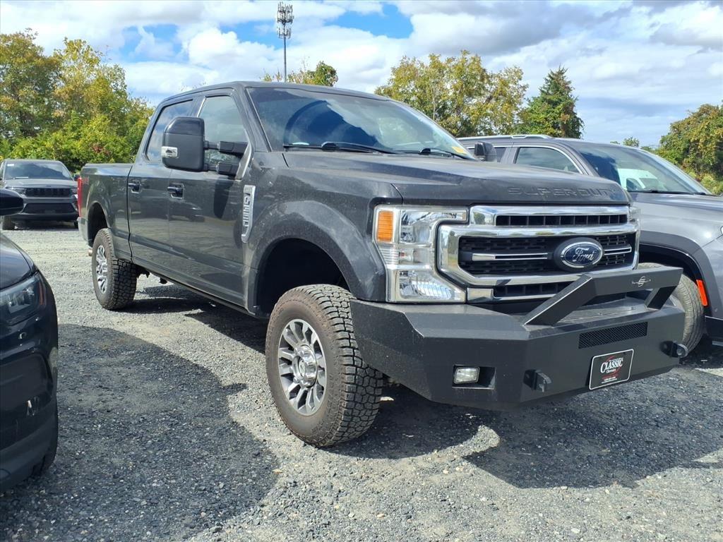 2021 Ford F-350 Lariat photo 4