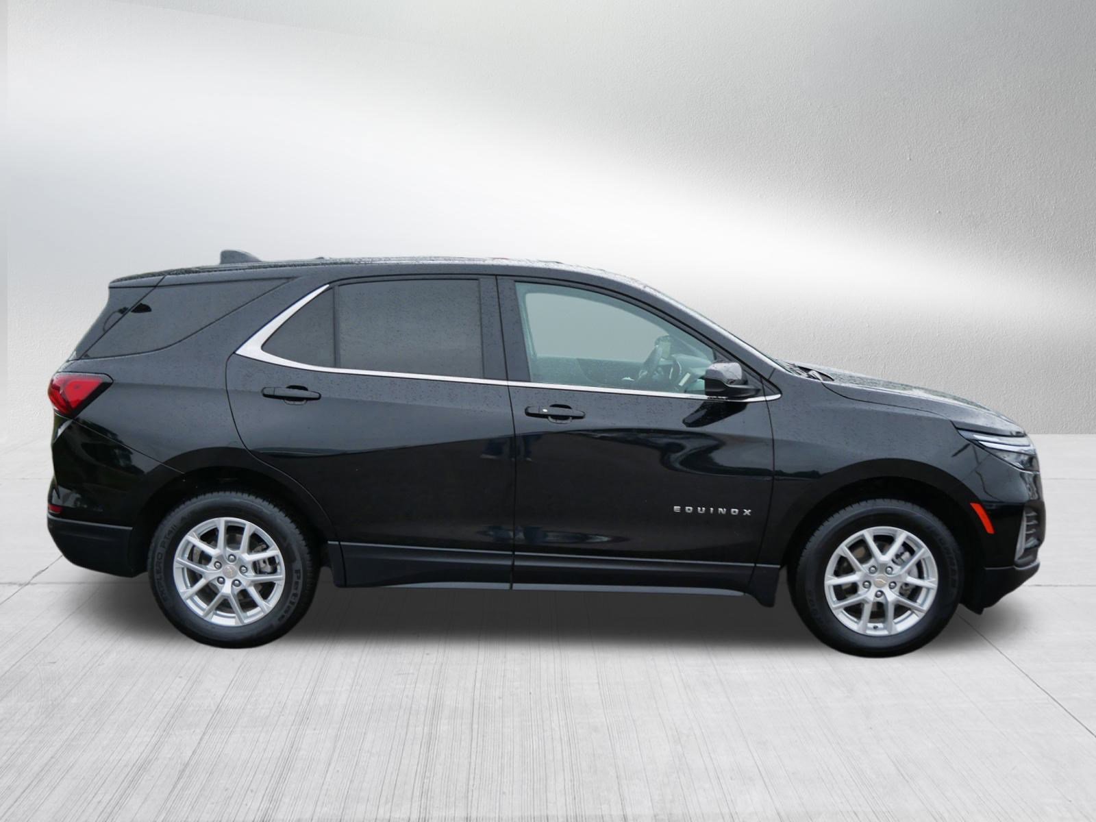 2024 Chevrolet Equinox LT photo 7