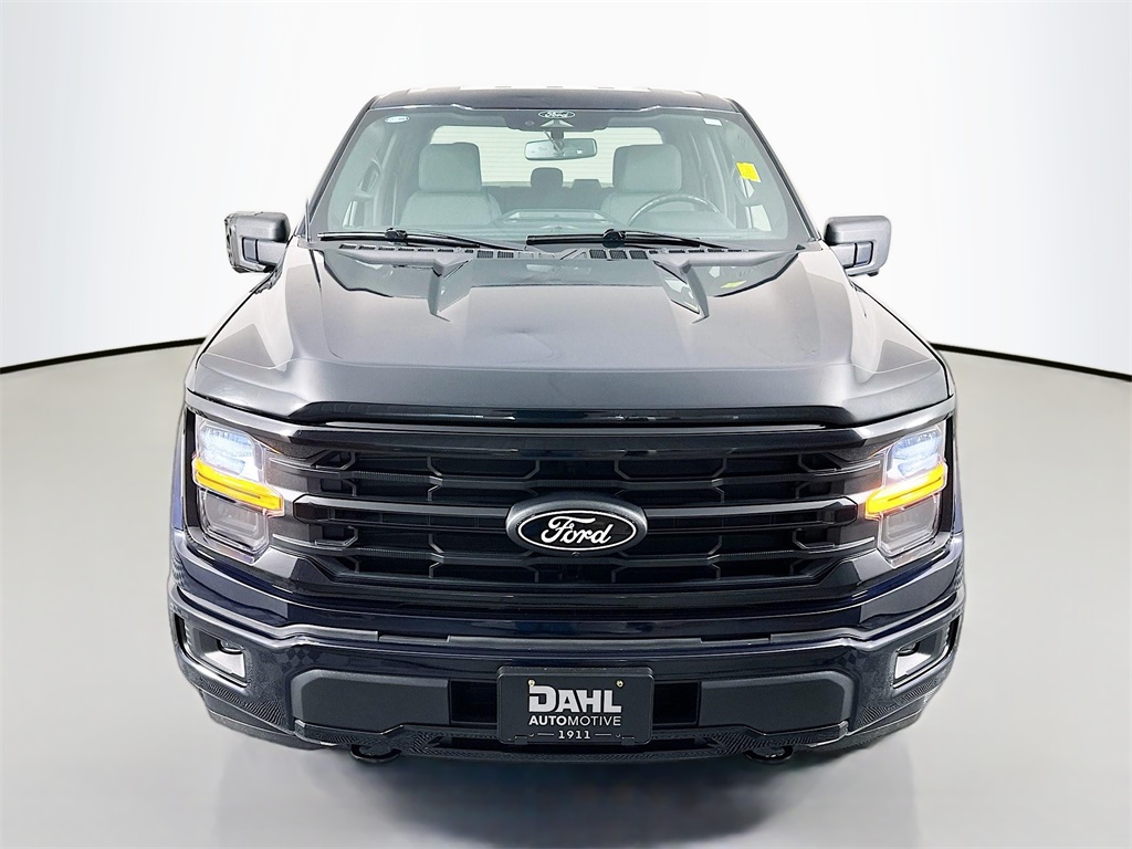 2024 Ford F-150 XLT photo 2