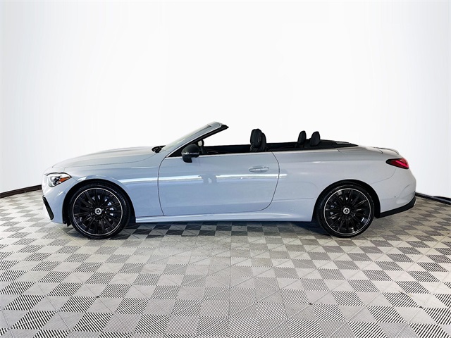 2026 Mercedes Benz CLE 300 4MATIC Cabriolet photo 4