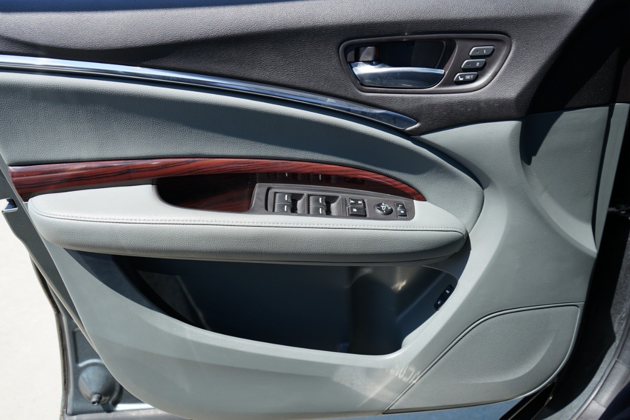 2016 Acura MDX SH-AWD Technology photo 20