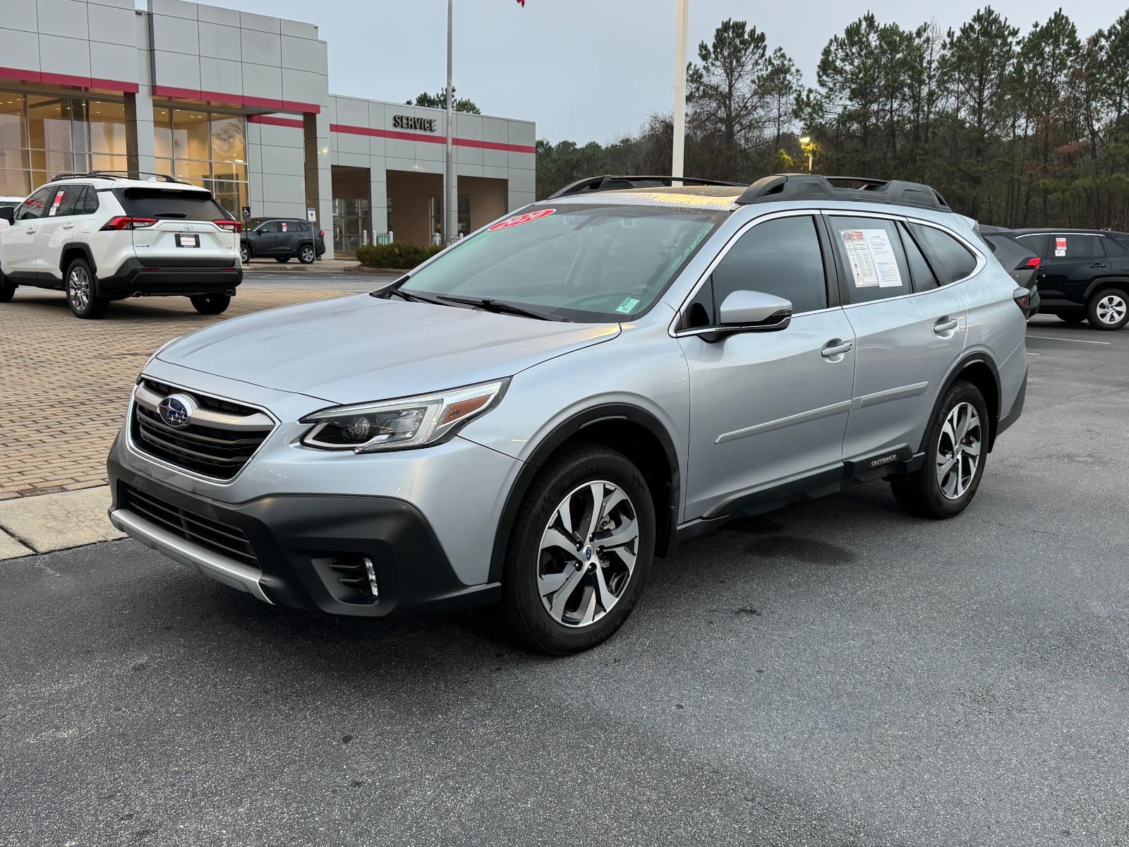 2020 Subaru Outback Limited's photo