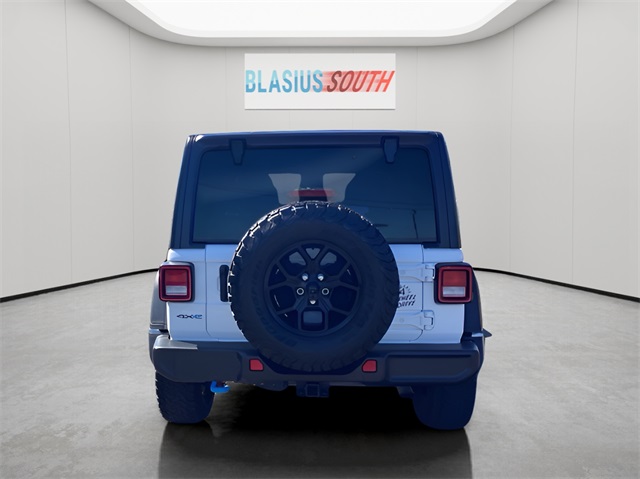 2024 Jeep Wrangler Willys 4xe photo 3