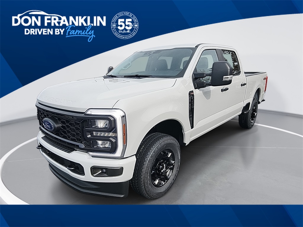 2026 Ford F-250 Super Duty XL's photo