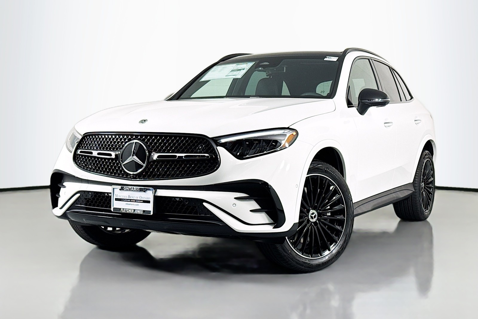 2026 Mercedes-Benz GLC Base's photo