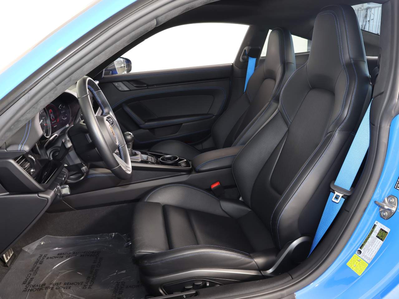 2024 Porsche 911 T photo 5