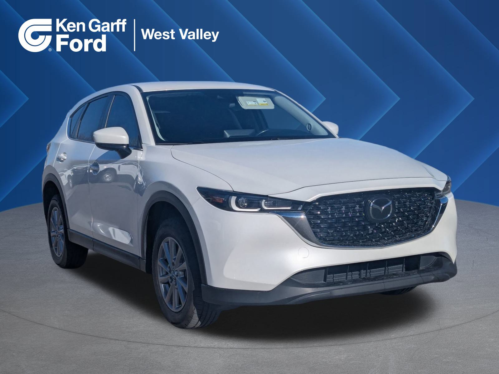 2023 Mazda CX-5 S Select Package's photo