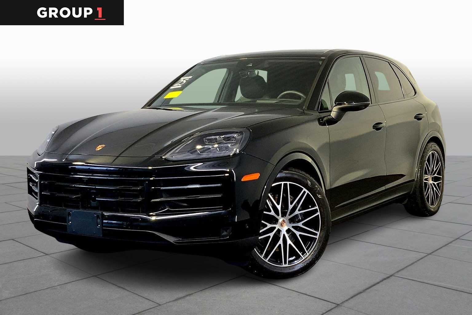 2025 Porsche Cayenne Base