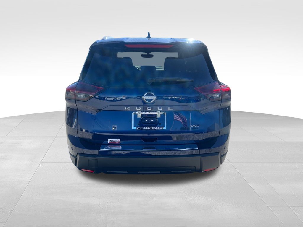 2026 Nissan Rogue SV photo 4