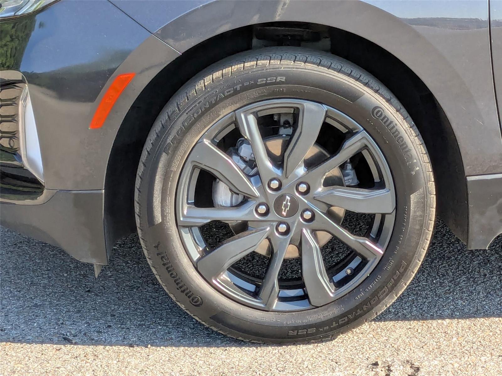 2022 Chevrolet Equinox RS photo 2