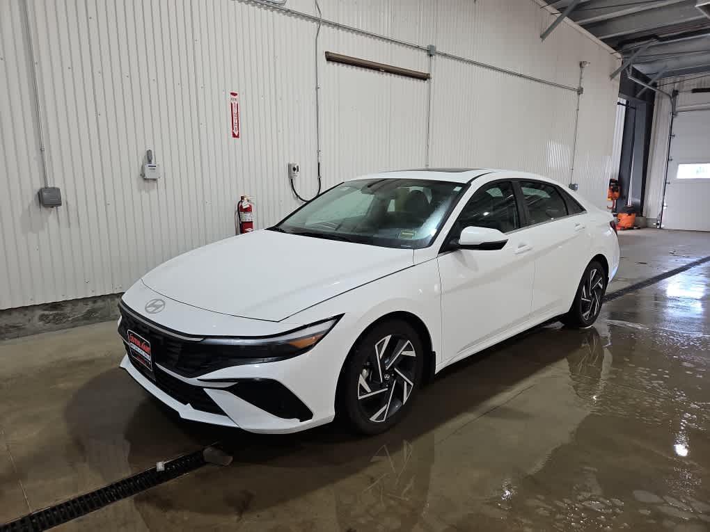 2025 Hyundai Elantra Limited