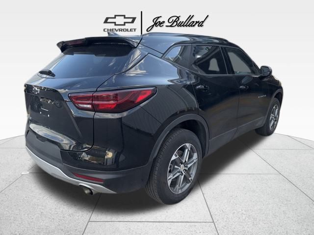 2024 Chevrolet Blazer 2LT photo 4