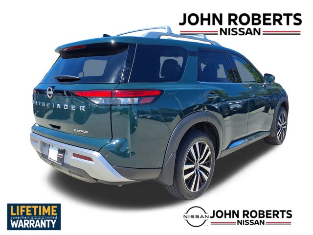 2024 Nissan Pathfinder Platinum photo 17