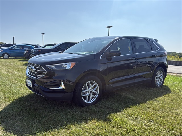 2022 Ford Edge SEL's photo