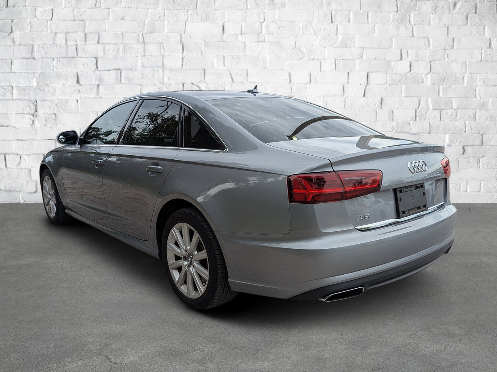 2017 Audi A4 Ultra Premium photo 6
