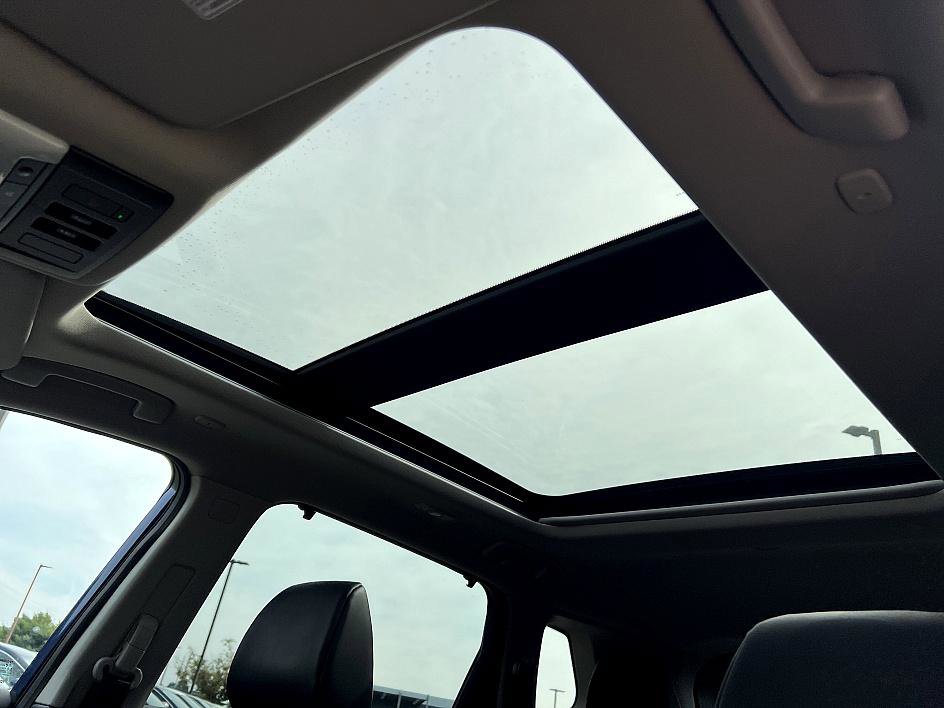 2023 Nissan Rogue SV photo 26
