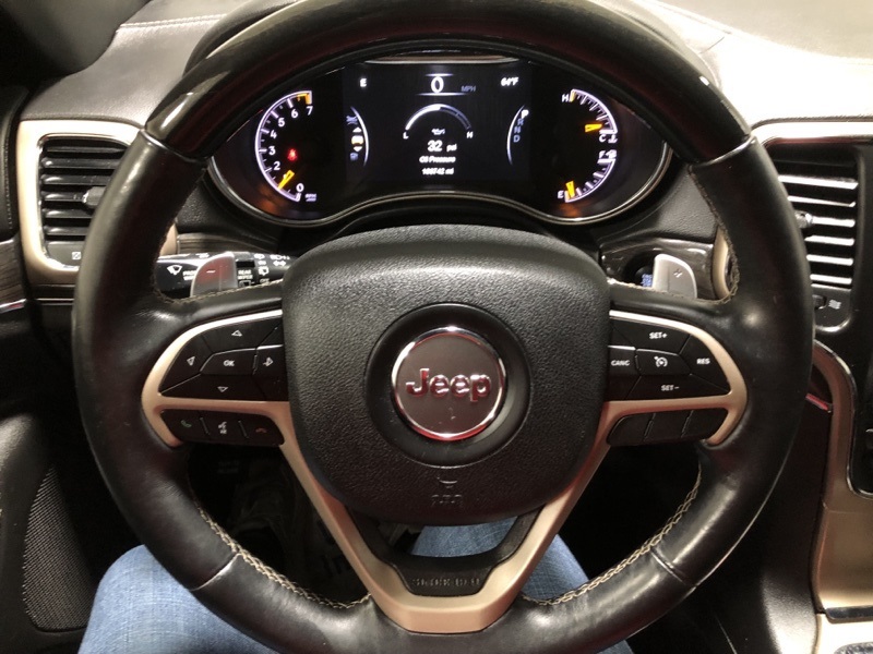 2017 Jeep Grand Cherokee Overland photo 21