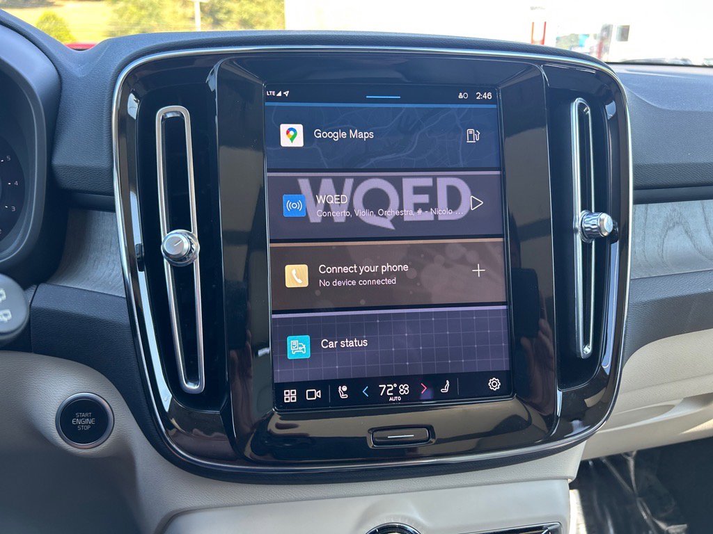 2023 Volvo XC40 Plus photo 18