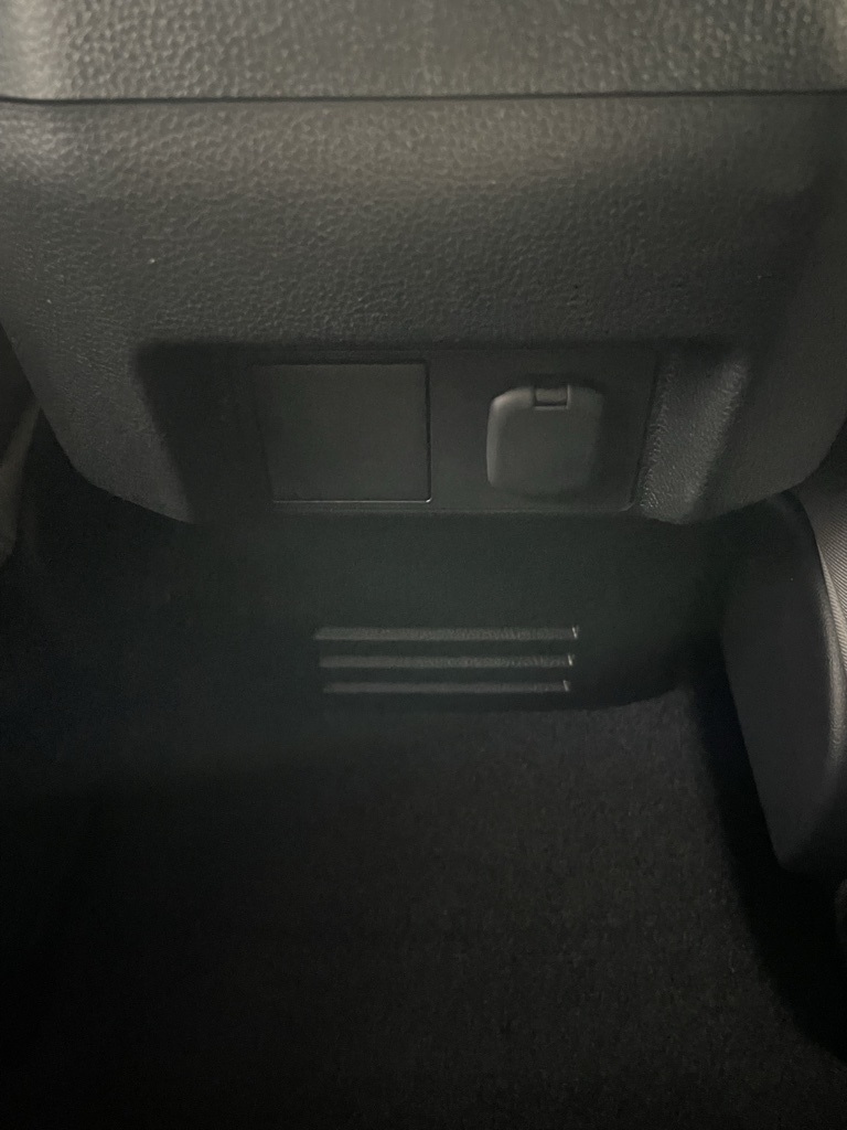 2025 Toyota Tacoma photo 22
