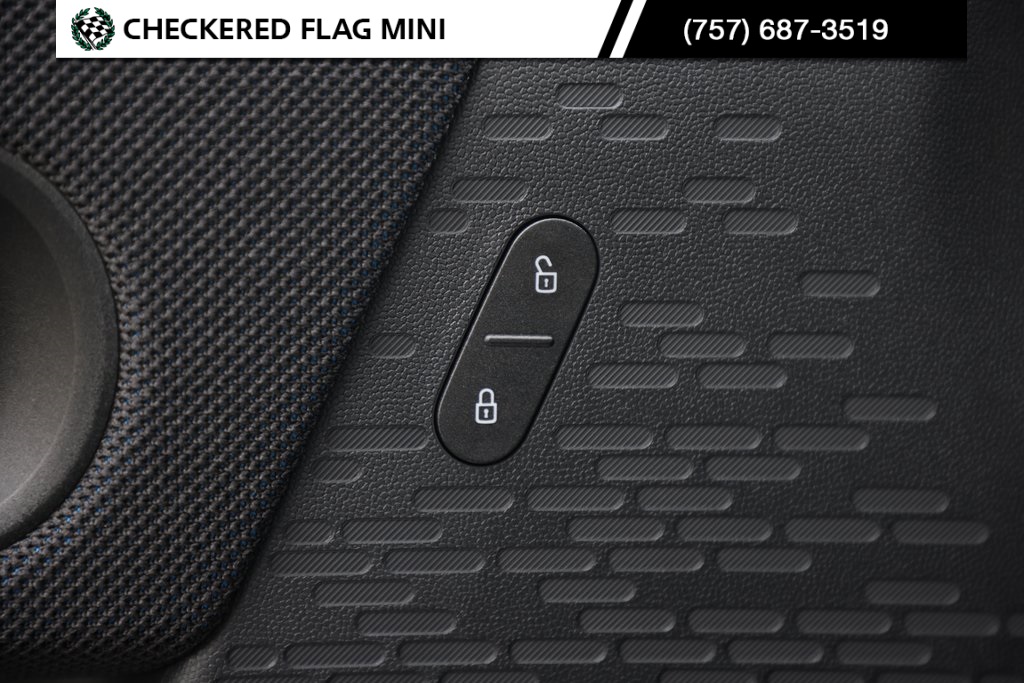 2025 Mini Cooper Hardtop S photo 32