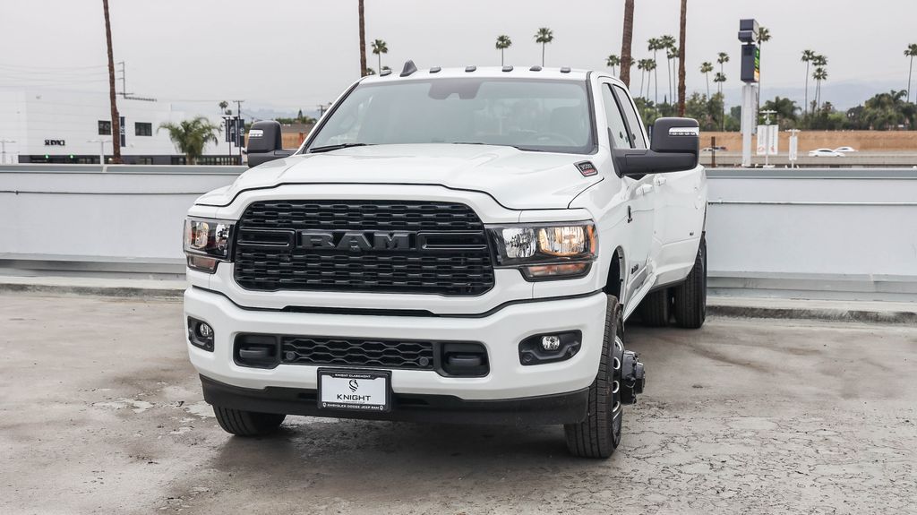 2024 Ram 3500 Big Horn photo 4