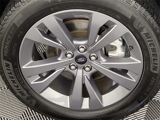 2022 Ford Explorer XLT photo 28