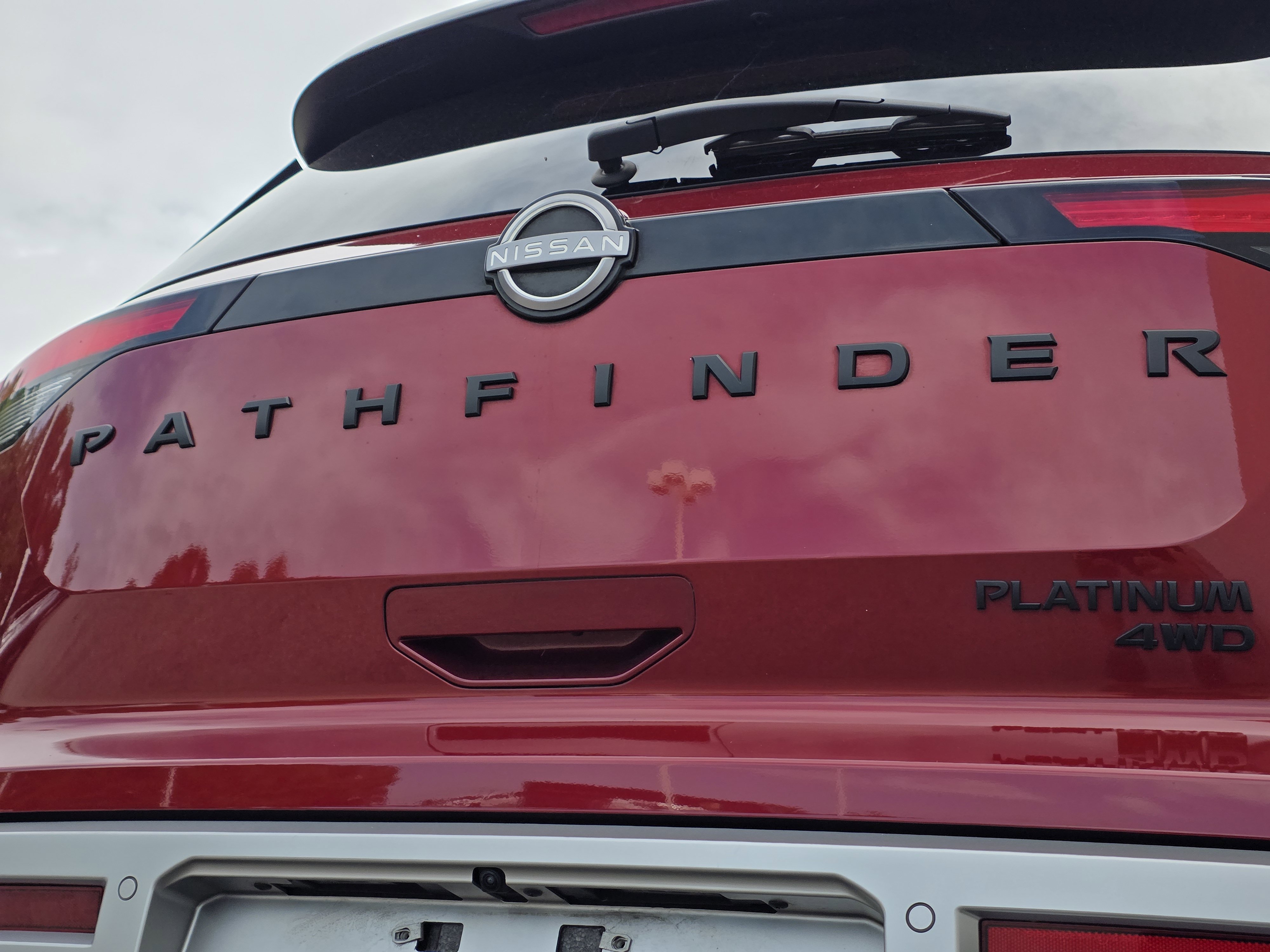 2023 Nissan Pathfinder Platinum photo 28