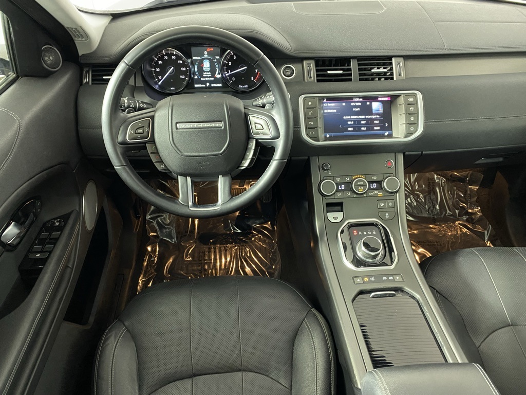 2019 Land Rover Range Rover Evoque SE Premium photo 23