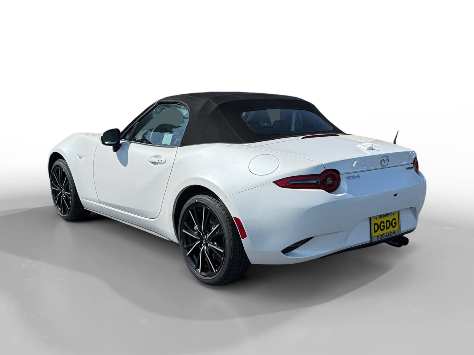 2025 Mazda MX-5 Miata Miata Grand Touring photo 3