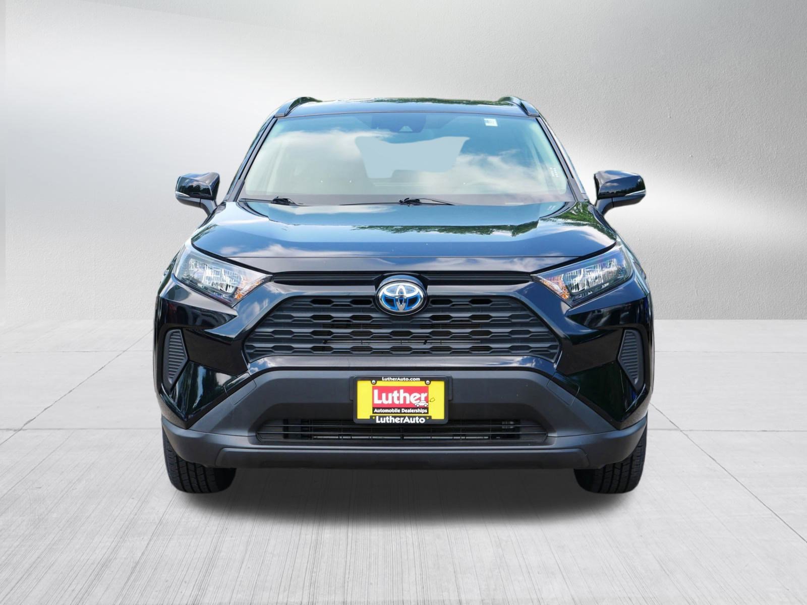 Used 2020 Toyota RAV4 LE with VIN JTMM6RFV4LD003634 for sale in Vadnais Heights, Minnesota