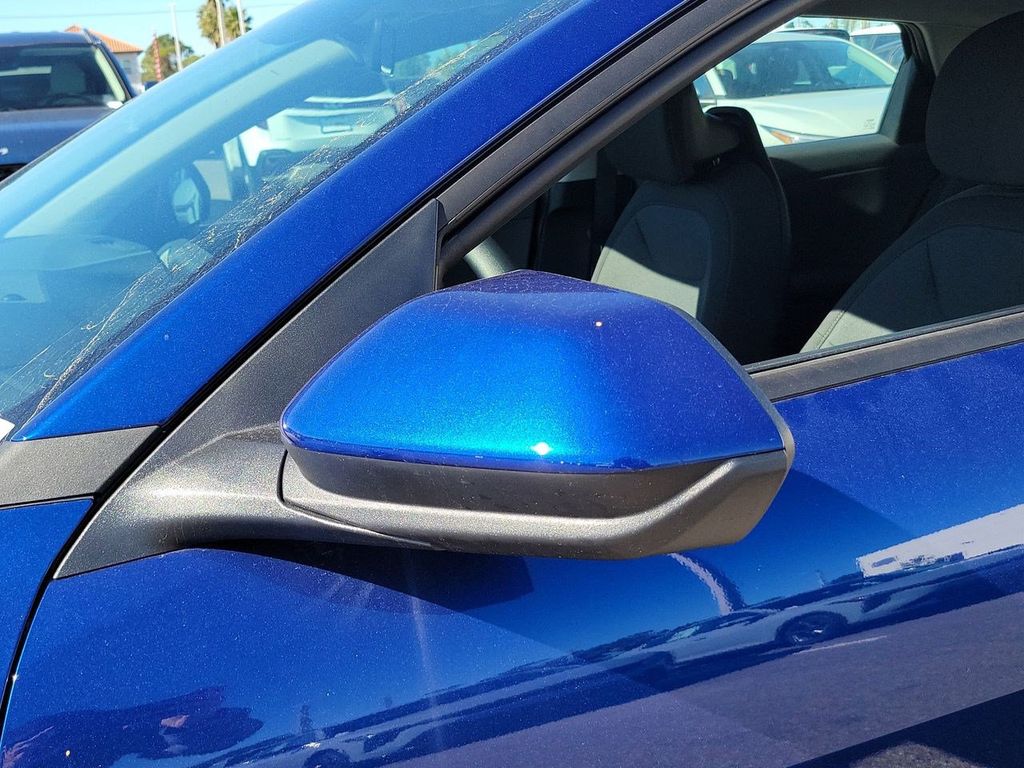 2025 Kia K4 LXS photo 12