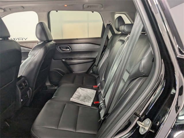 2021 Nissan Rogue SL photo 12