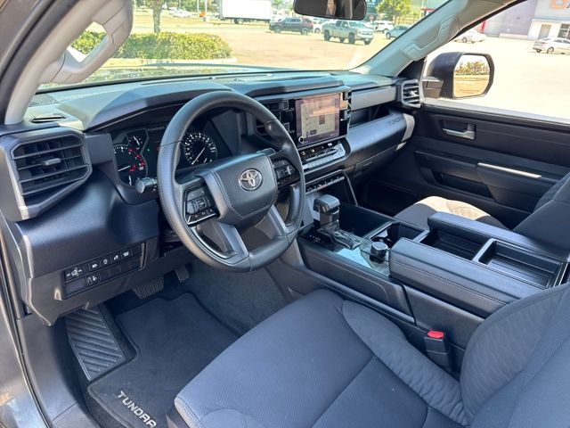 2023 Toyota Tundra SR5 photo 6
