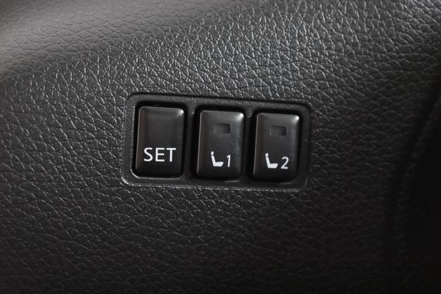 2022 Nissan Rogue Sport SV photo 26