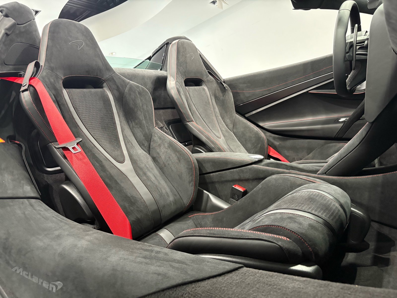 2026 Mclaren 750S Spider photo 16