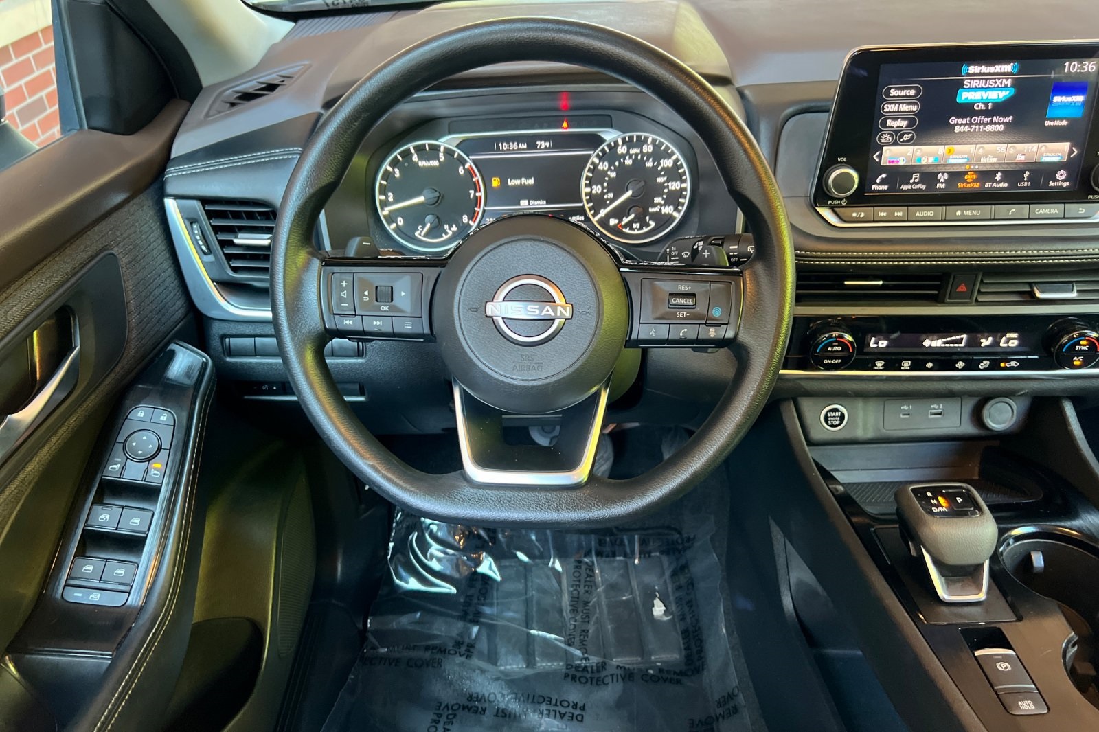 2023 Nissan Rogue SV photo 14